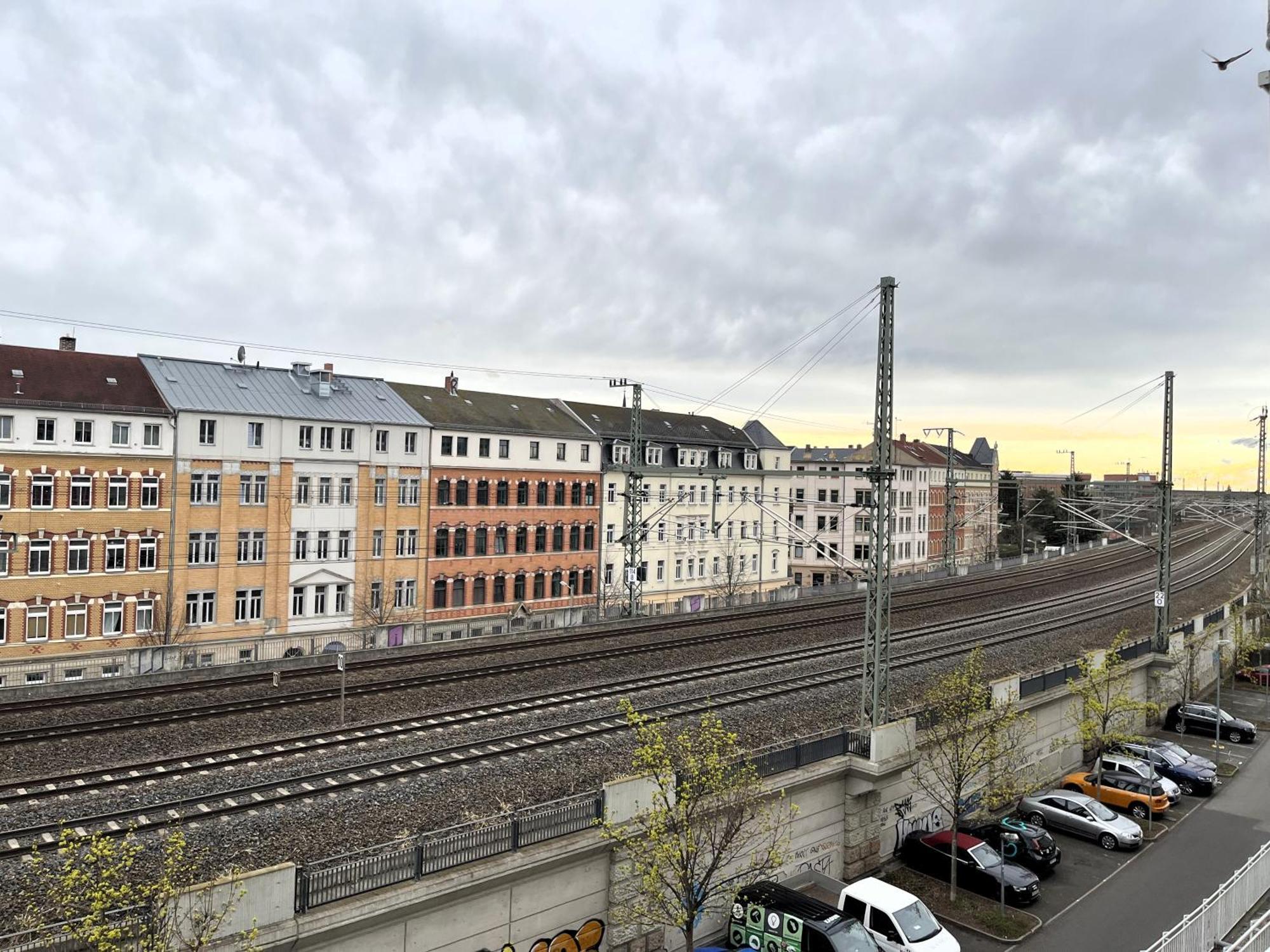 Wohnperle Neustadt - Zentral, Kostenloser Parkplatz, Lift, Klimaanlage Dresde Exterior foto
